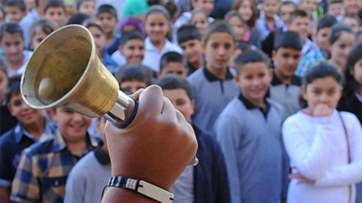 Yarın okulların tatil olduğu iddialarına MEB'den yalanlama