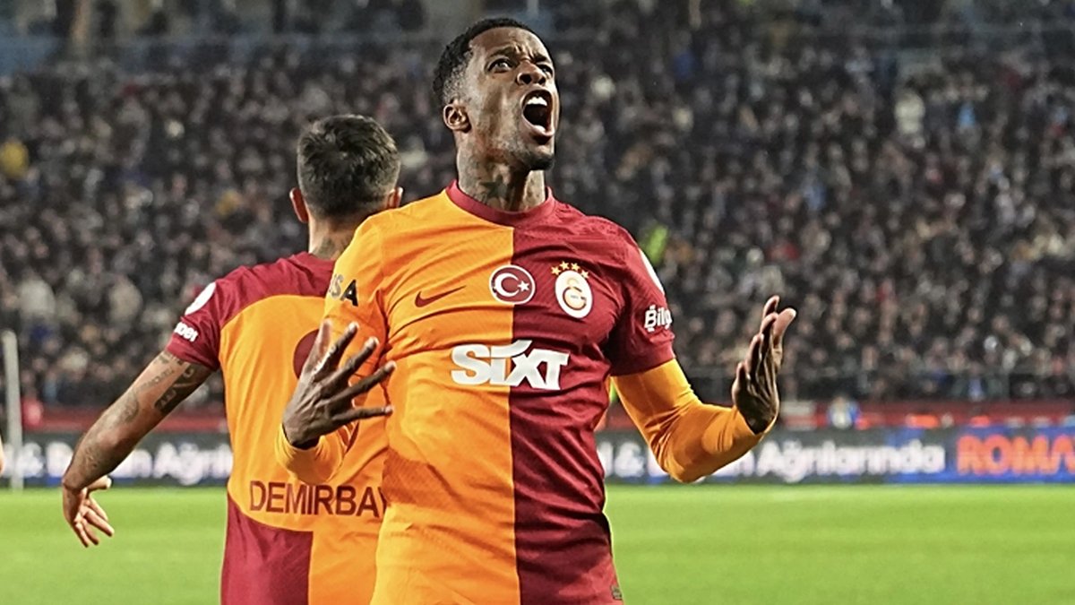 Galatasaray'da Zaha ile yollar ayrılıyor: İşte yeni takımı!