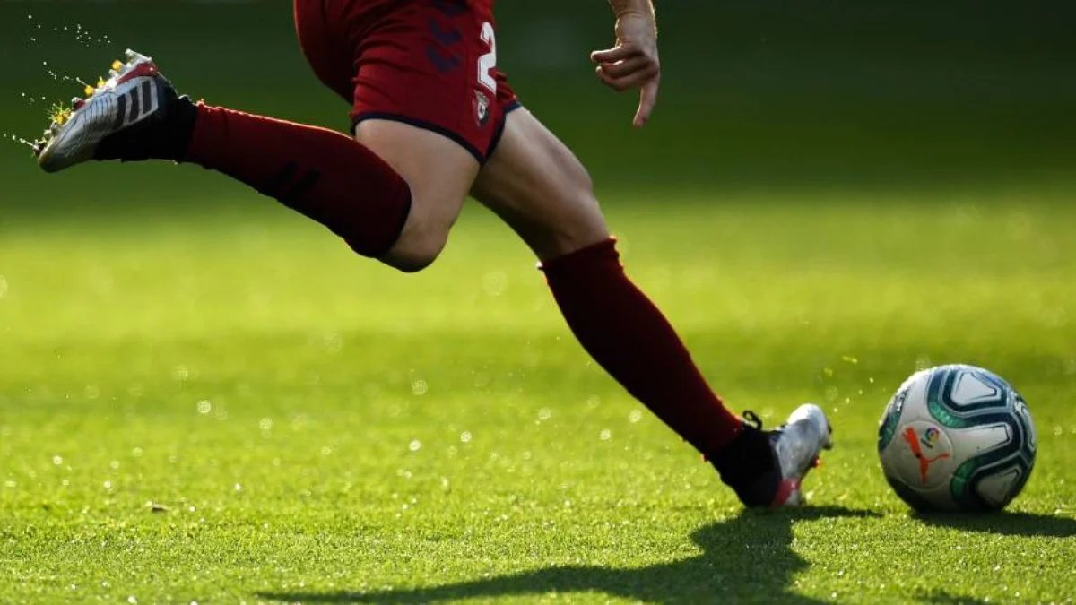 Dünya futbol tarihinin en iyi futbolcuları açıkladı! İlk sırada o futbolcu yer aldı