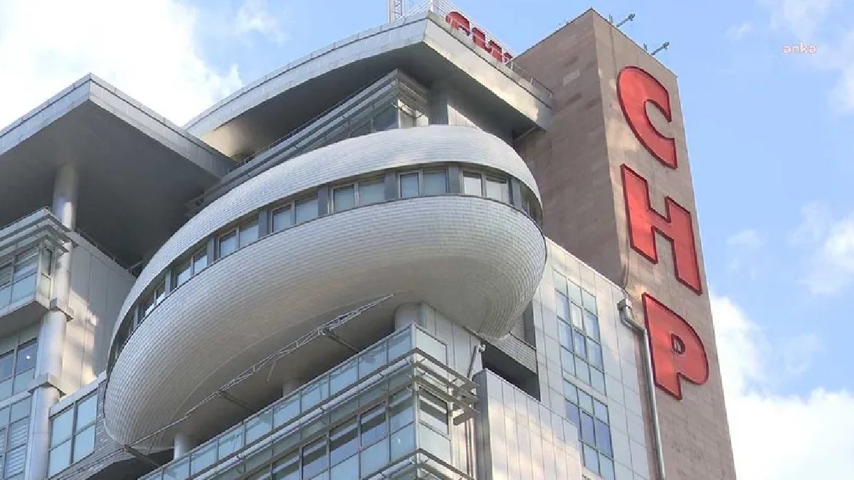 CHP, tüm belediye başkanlarını Ankara’ya çağırdı