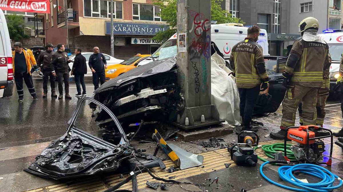 Ankara'da Feci kaza! 1 ölü, 4 yaralı