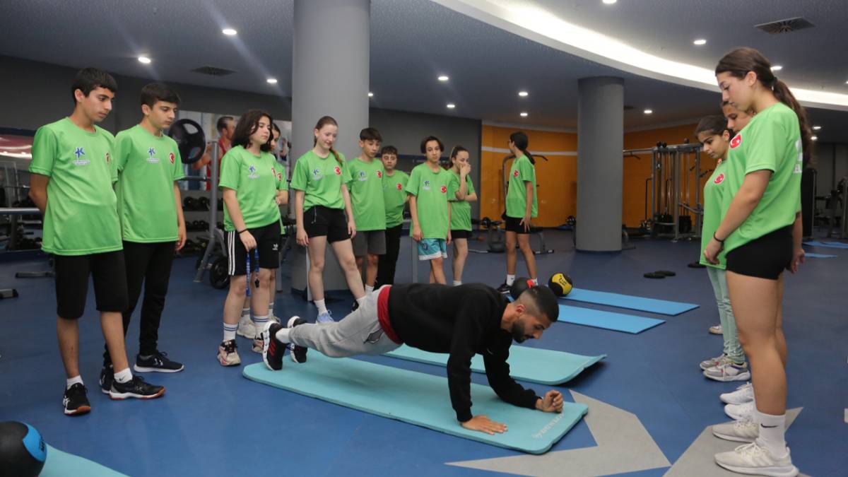 Küçükçekmece’de özel yetenek sınavları hazırlık kurslarında büyük başarı