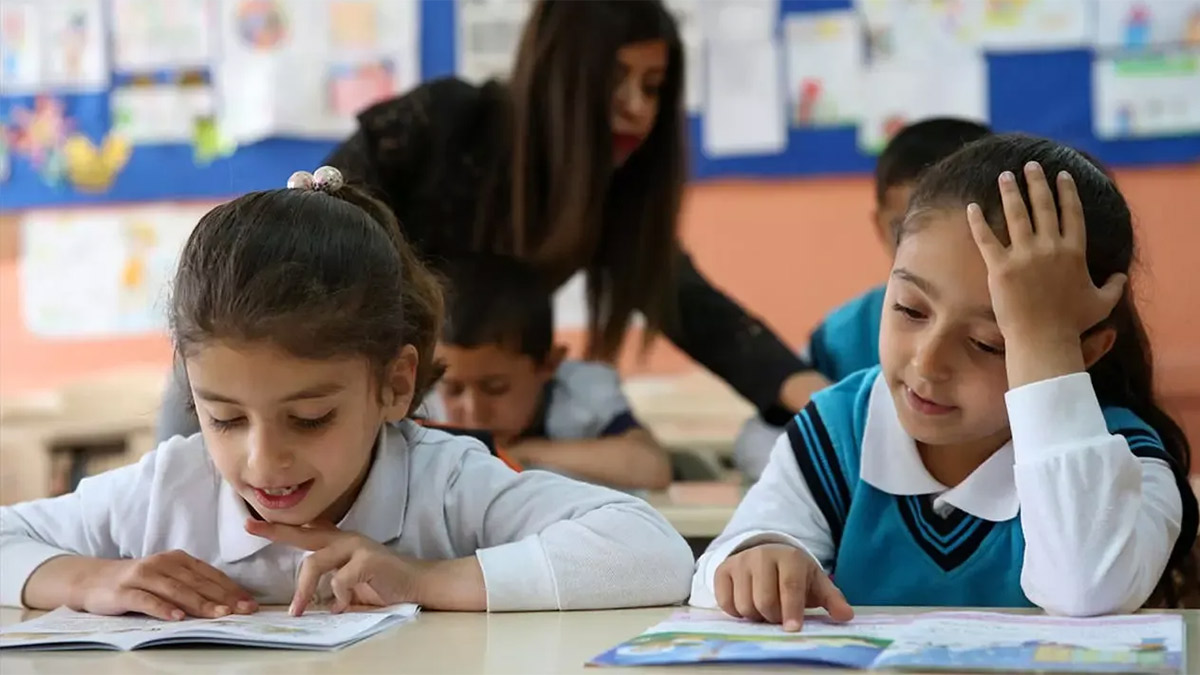 Yine, yeniden müfredat tartışmaları…