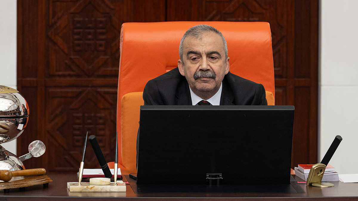 Sırrı Süreyya Önder'den Kobani Davası'na tepki: AK Parti'nin gelecekte yargılanmasının öncüsü