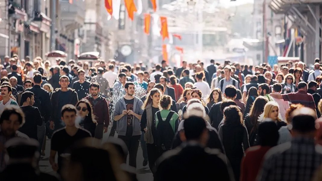 Türkiye nüfusunda bir ilk: Avrupa'ya oranla hala yüksek