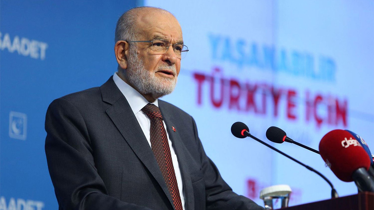 Karamollaoğlu'ndan Saadet Partili iki müşahitin katilinin affedilmesine tepki: Demokrasiye kanlı bir gölge düştü