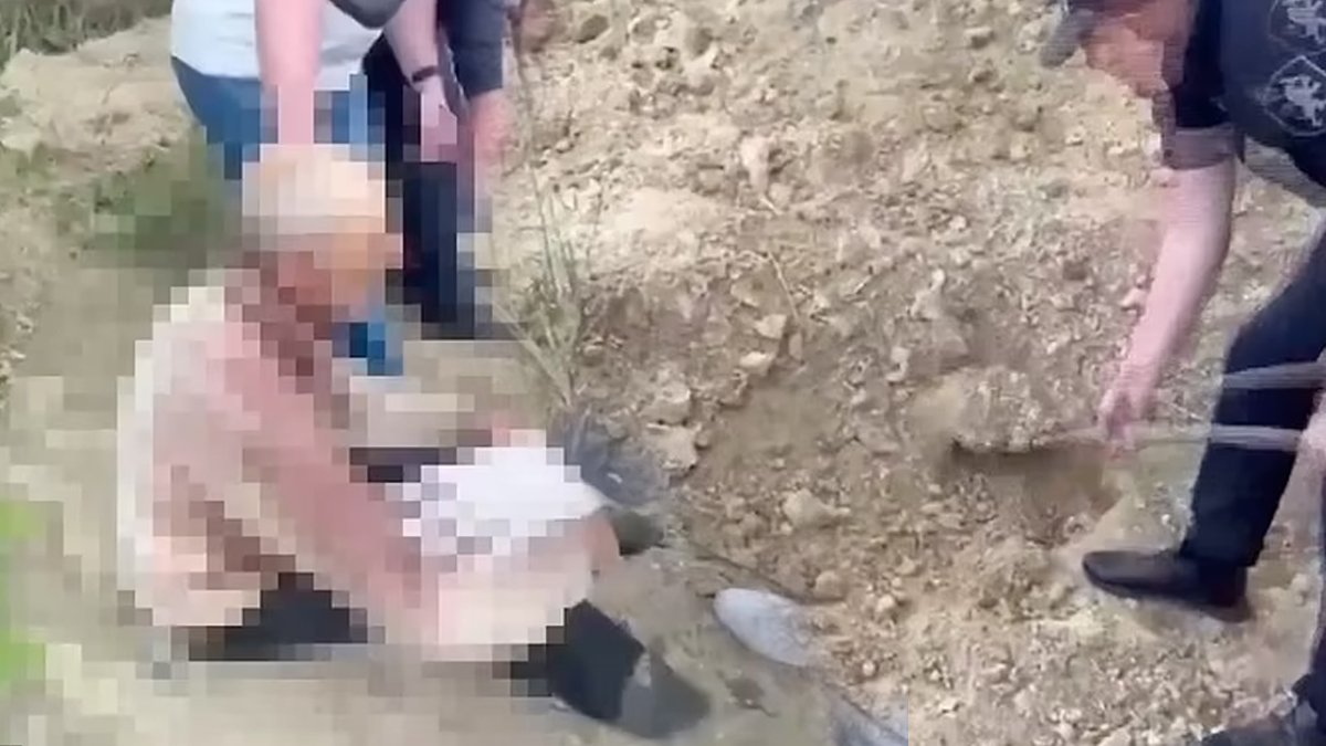 Cinayet soruşturması hayatını kurtardı: Diri diri gömüldüğü mezardan 4 gün sonra sağ çıktı