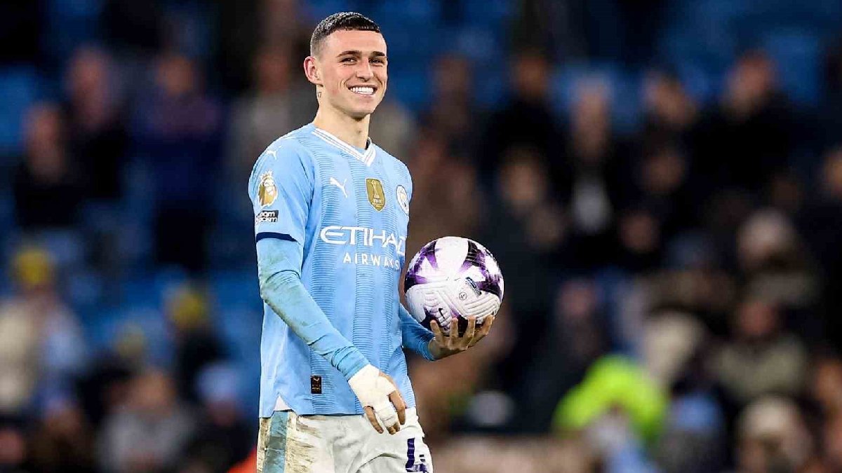 Manchester City’nin genç yıldızı yılın futbolcusu seçildi