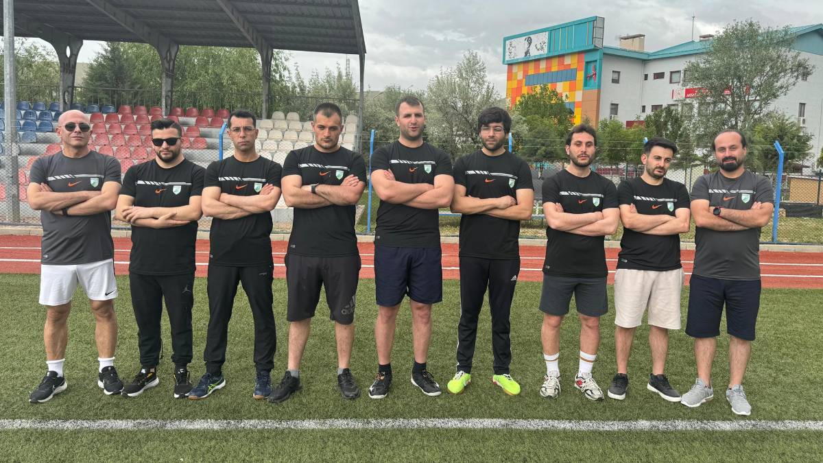 Nilüfer Belediyesi GESK ligi lider bitirdi