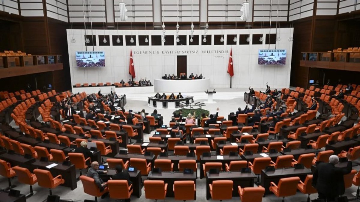 Fahiş fiyatlara ve eğitimciye şiddete karşı mücadele yasalaşıyor: Meclis'te yoğun hafta