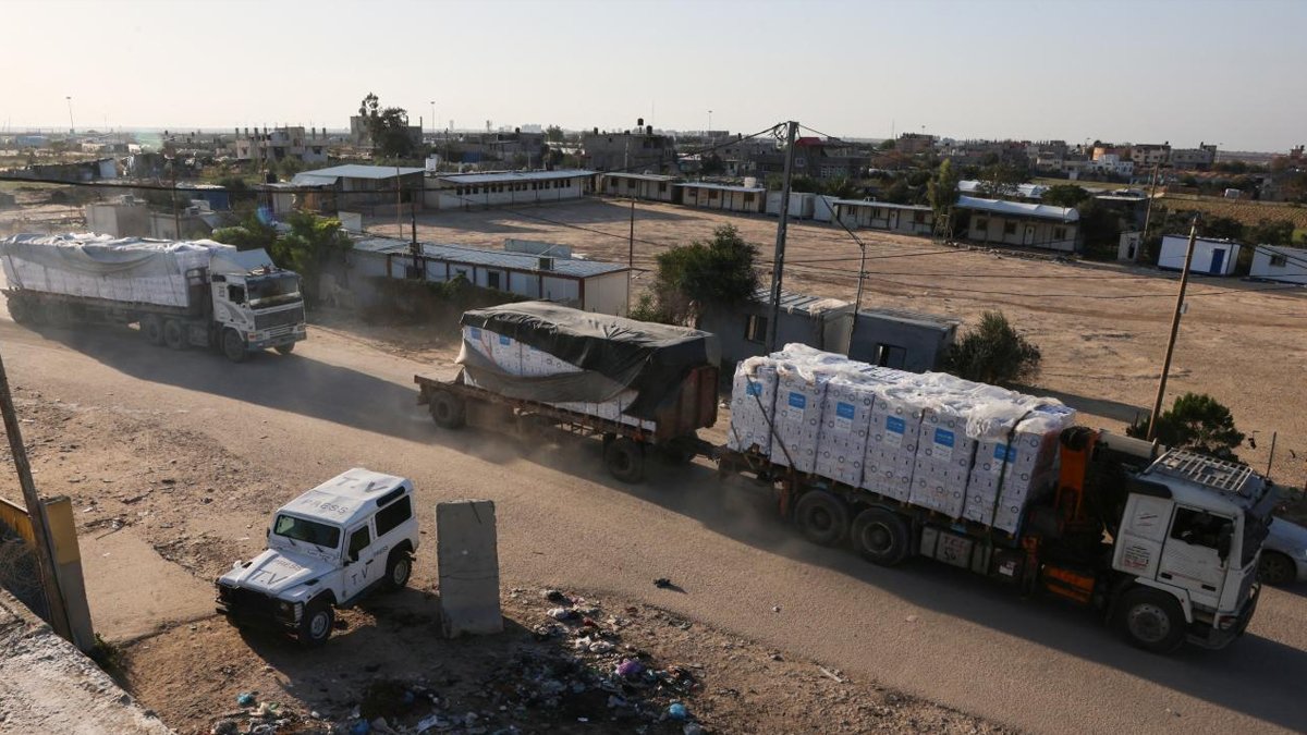 İsrail 3 bin yardım tırının Gazze'ye girişini engelledi