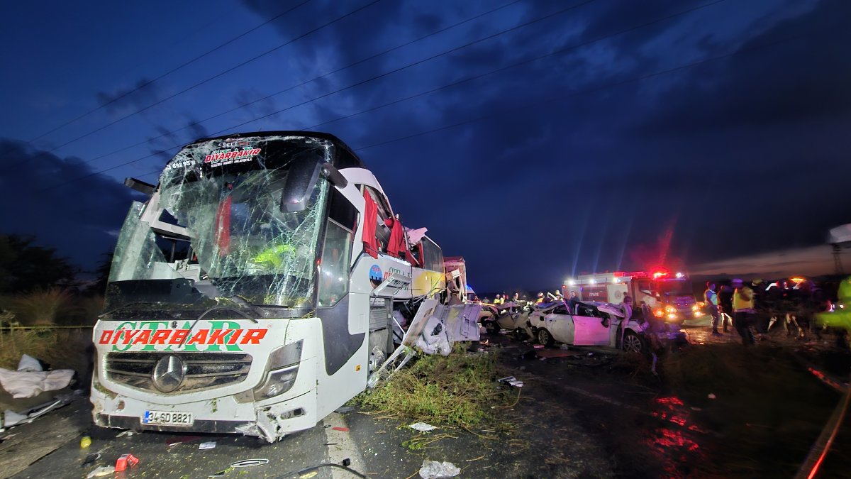 10 kişinin hayatını kaybettiği kazada şoför tutuklandı
