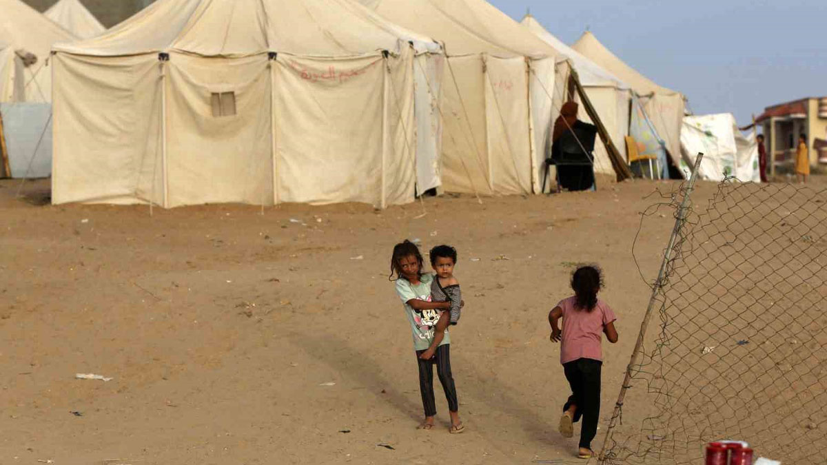 BM: Refah'ta son 3 haftada 1 milyon Filistinli yerinden edildi