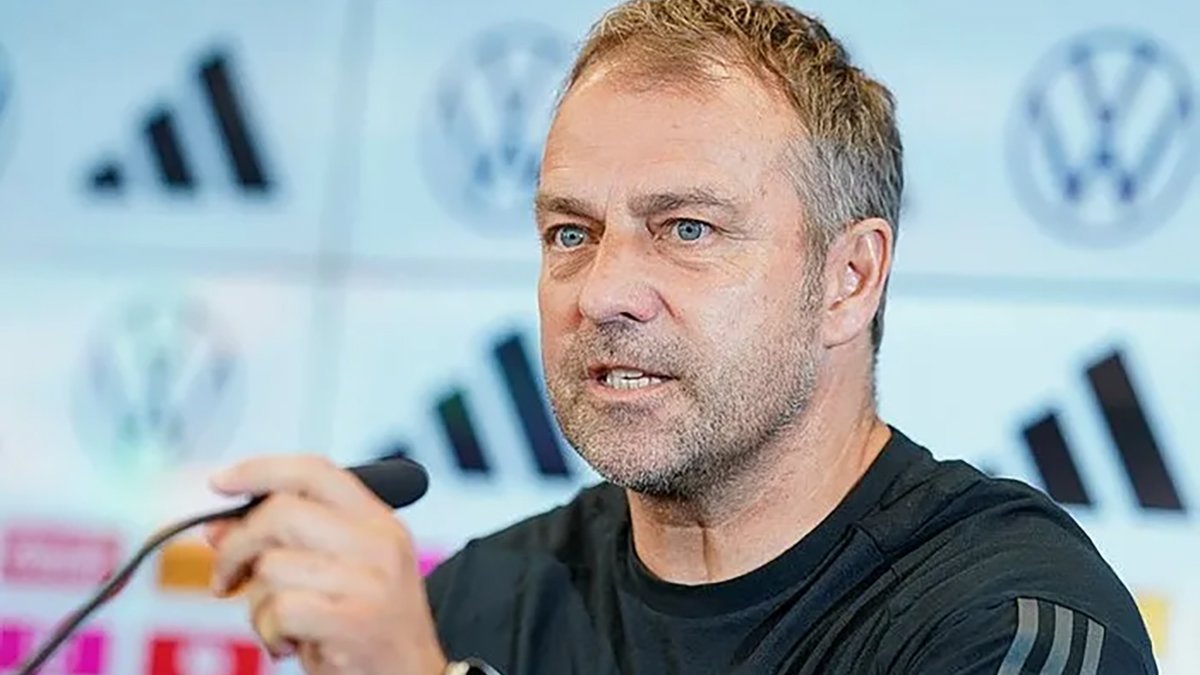 Barcelona'nın yeni hocası resmen açıklandı!