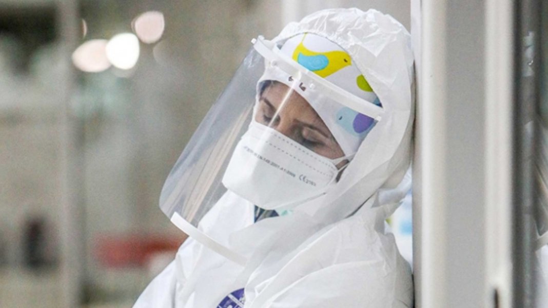 Sağlık emekçilerin sağlıksız beslenmesine CHP'den tepki: Halk sağlığı sorunu