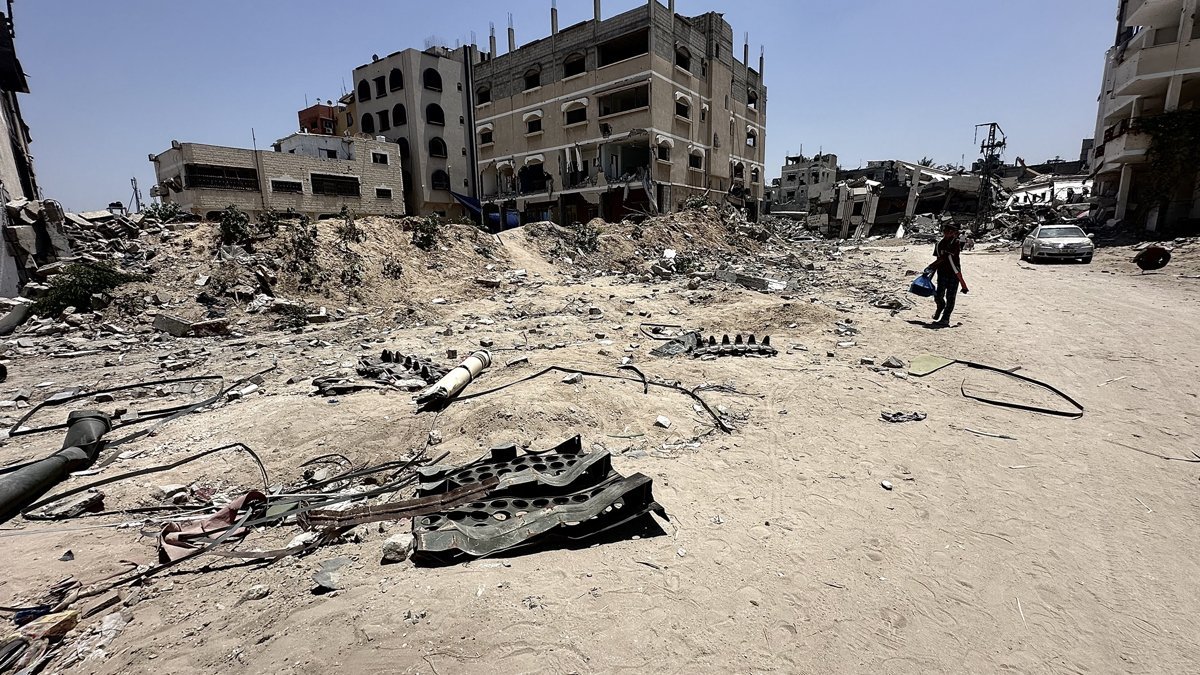 İsrail'den mülteci kampında katliam: En az 39 can kaybı, onlarca yaralı