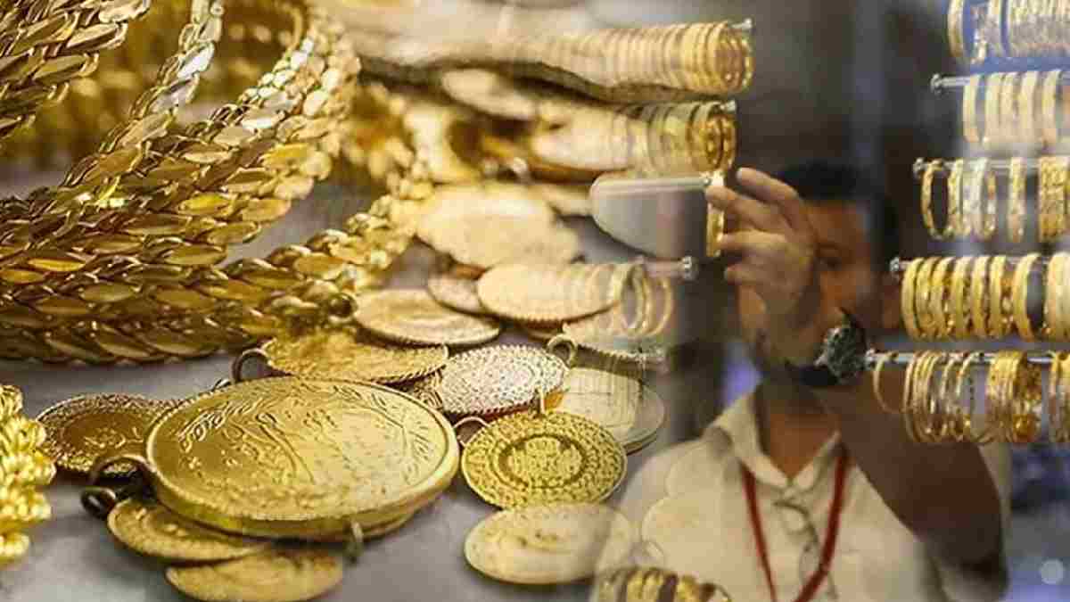 Kapalıçarşı'da yıllar sonra ilk kez oluyor! Altınını dövizini toplayan koştu, resmen elden çıkarıyorlar