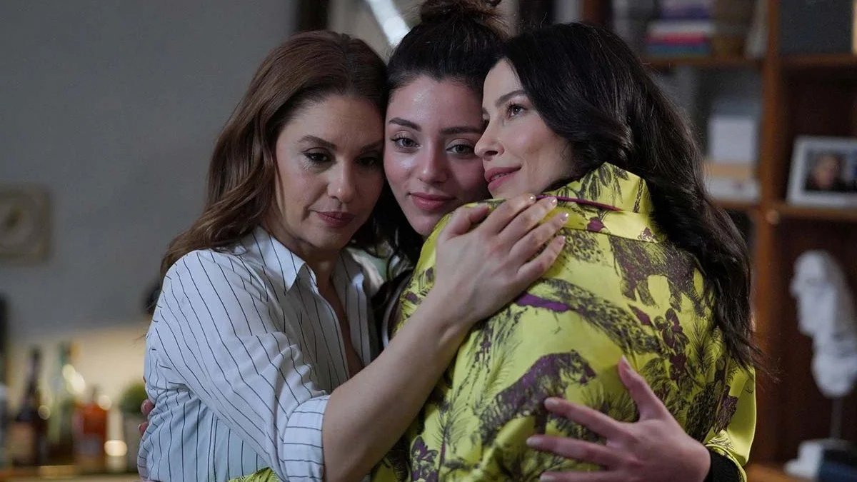 Kızılcık Şerbeti'ndeki ayrılıkların nedeni ortaya çıktı