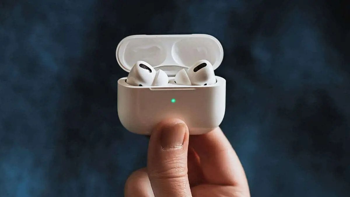 Apple AirPods kullanıyorsanız hemen kontrol edin! Bu yöntemle sahtesi hemen anlaşılıyor, eğer böyle olmuyorsa...