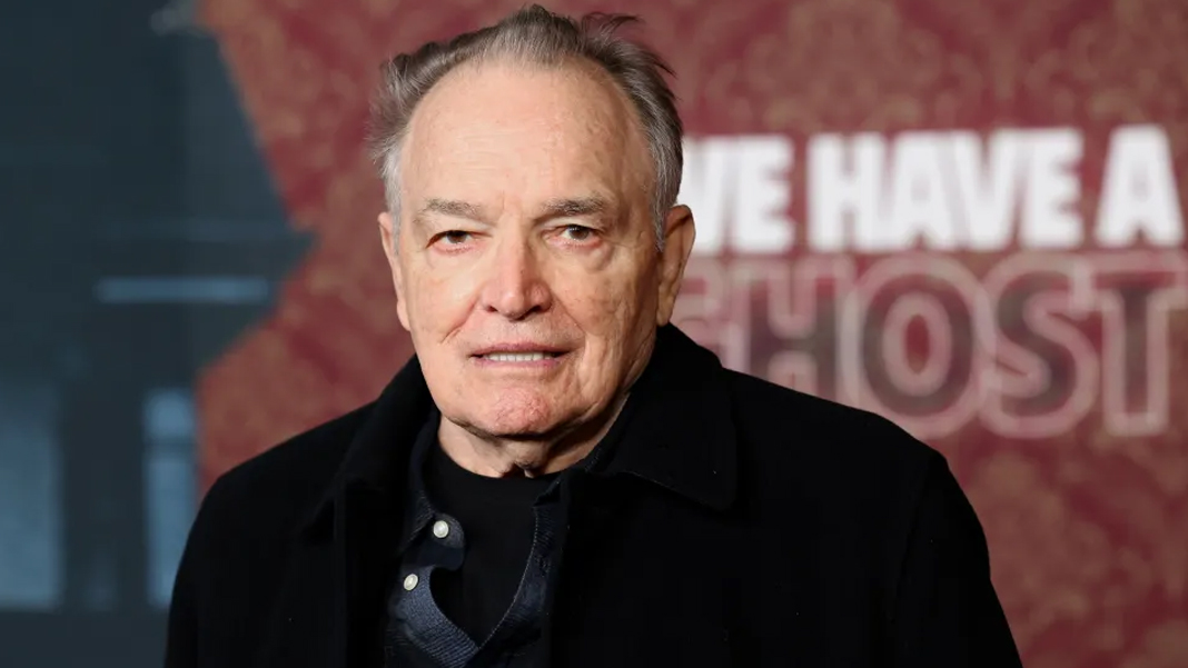 Tom Bower hayatını kaybetti