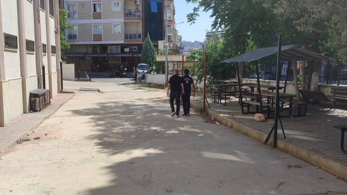 İzmir Büyükşehir Belediyesi zabıta ekiplerinden “YKS” için özel önlem