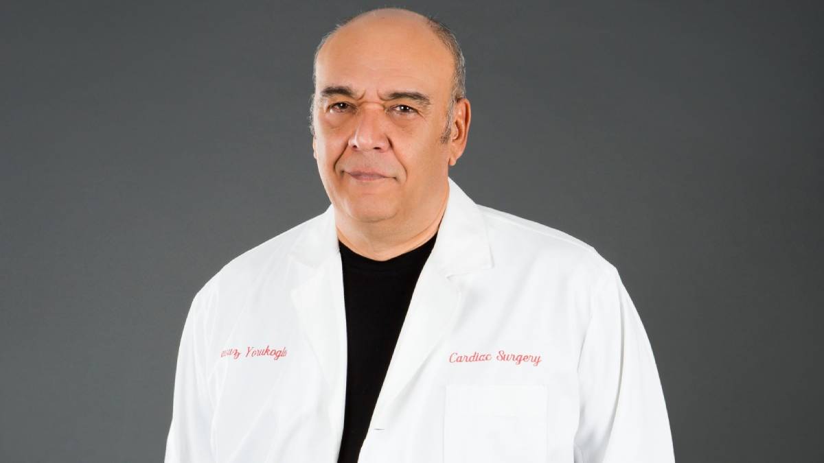 Tıp dünyasının acı kaybı: Prof. Dr. Yavuz Yörükoğlu vefat etti