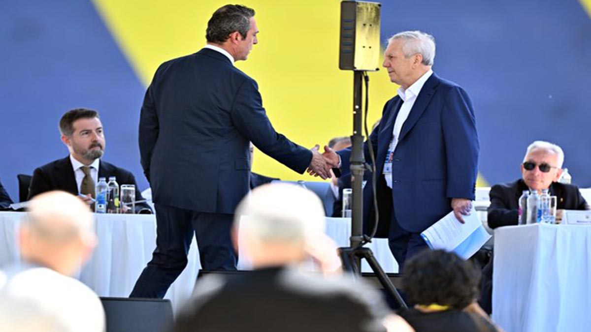 Fenerbahçe'nin tarihi kongresinde ilk günün kazananı Ali Koç