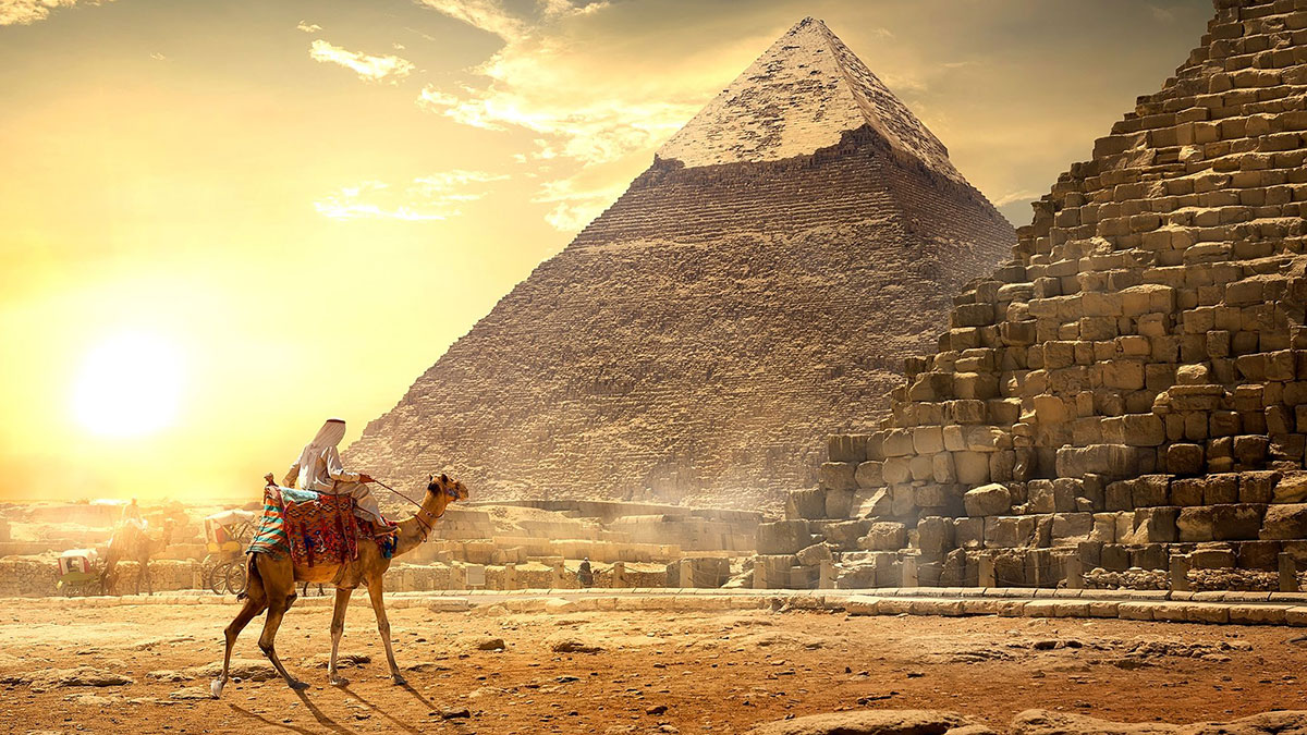 Nasıl yapıldığı hâlâ öğrenilemeyen Mısır piramitlerinin gizemi çözülmüş olabilir! Teknoloji sayesinde yeni bulgular elde edildi