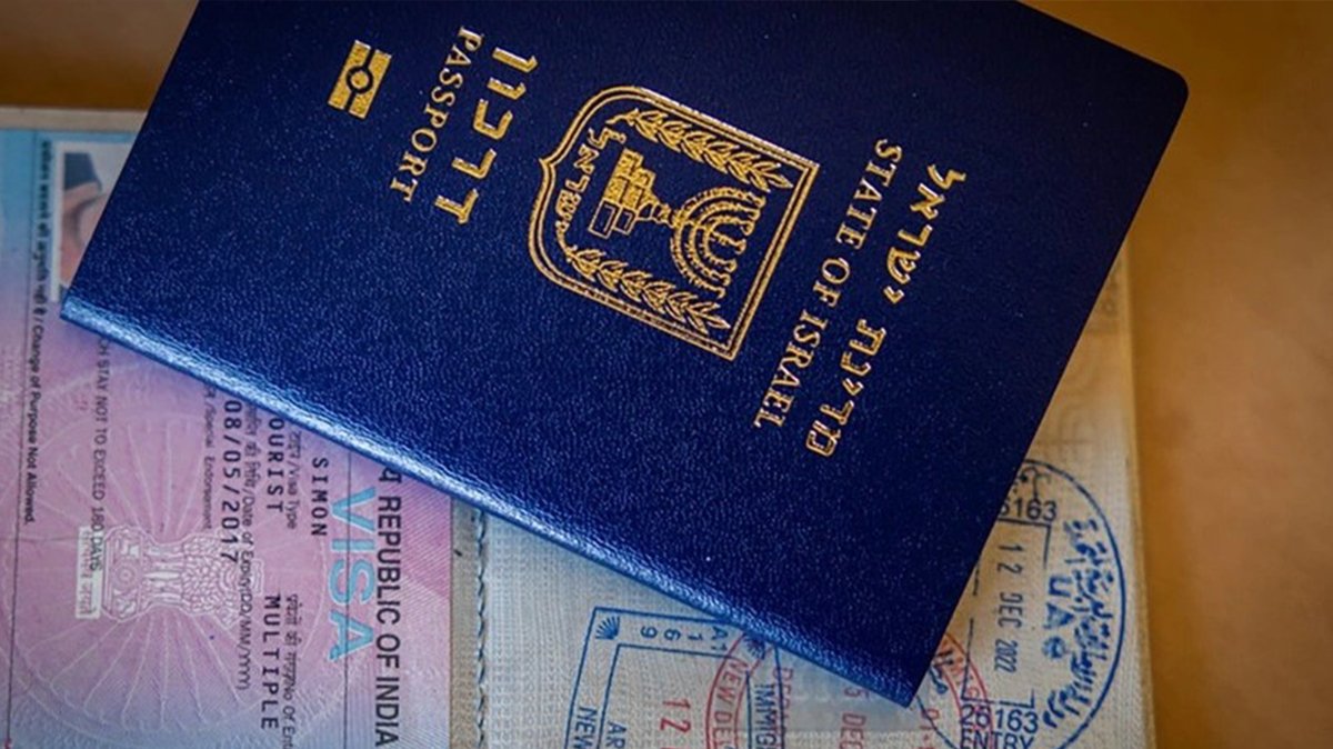 Bir ülke kapısına ''İsrailli giremez'' yazısı astı