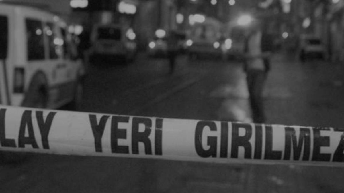 'Kız kardeşimi dövüyor' dedi, babasını öldürdü