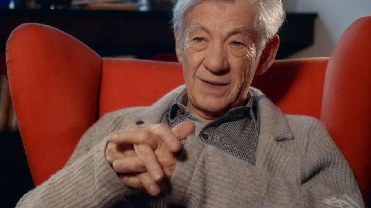 Yeni çıkacak Gollum filmine Gandalf dönecek mi? Gandalf'a hayat vermiş Ian McKellen'den açıklama geldi