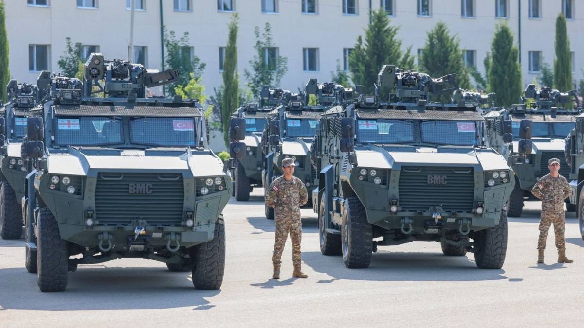 Gürcistan Türkiye'den 46 adet BMC Vuran zırhlı araç teslim aldı