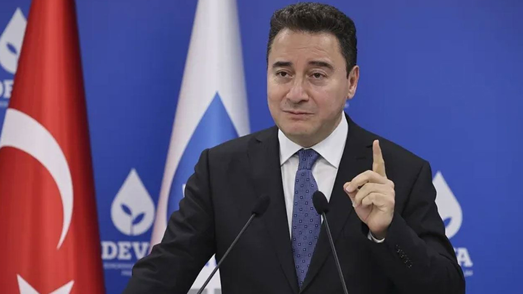 Babacan’dan 'Dünya 1’den büyüktür' mesajı: 80 yıllık modeli tartışmaya açtı