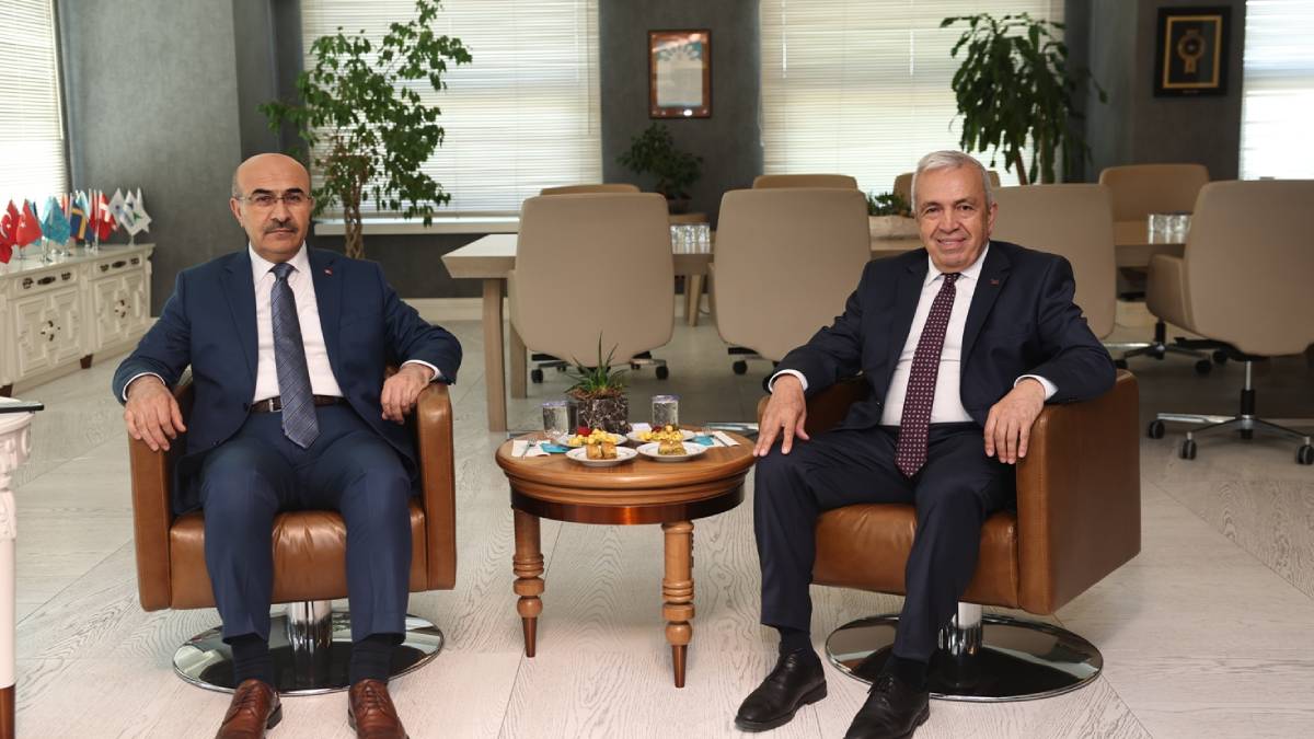 Vali Mahmut Demirtaş’tan Başkan Şadi Özdemir’e ziyaret