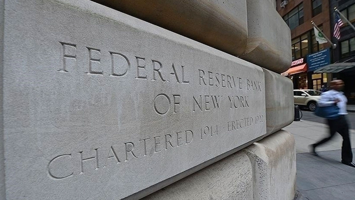 Fed'den faiz kararı: Yüzde 5.50'de sabit bıraktı