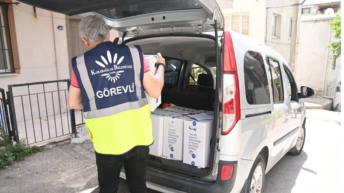 Karabağlar Belediyesi’nden Kurban Bayramı dayanışması