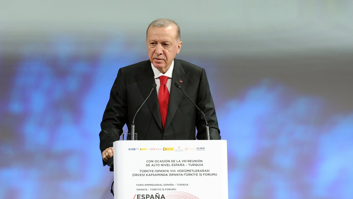 Erdoğan'dan AB'ye üyelik mesajı: Samimi adımlarımız, kendi çıkarını düşünen üyelerin engellemeleri nedeniyle karşılık bulamıyor