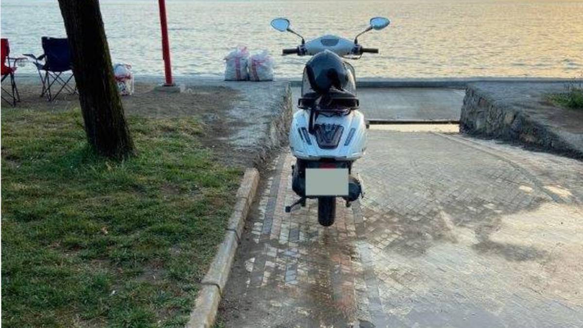 Sahil ve çarşı içinde motosikletlere ceza kesiliyor