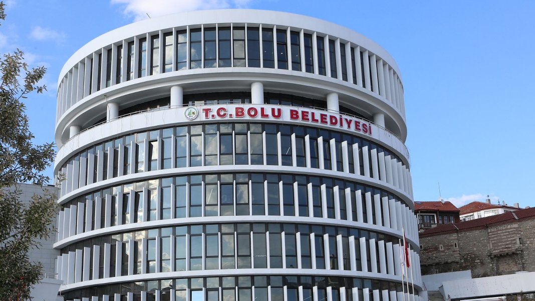 'Sigara izmariti' denetiminde belediye başkan yardımcısına ceza