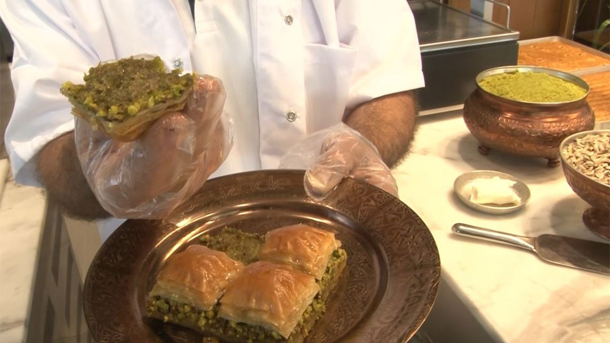 Bayram öncesi baklava uyarısı: 'Yedikten sonra susuyorsanız içinde glukoz vardır'
