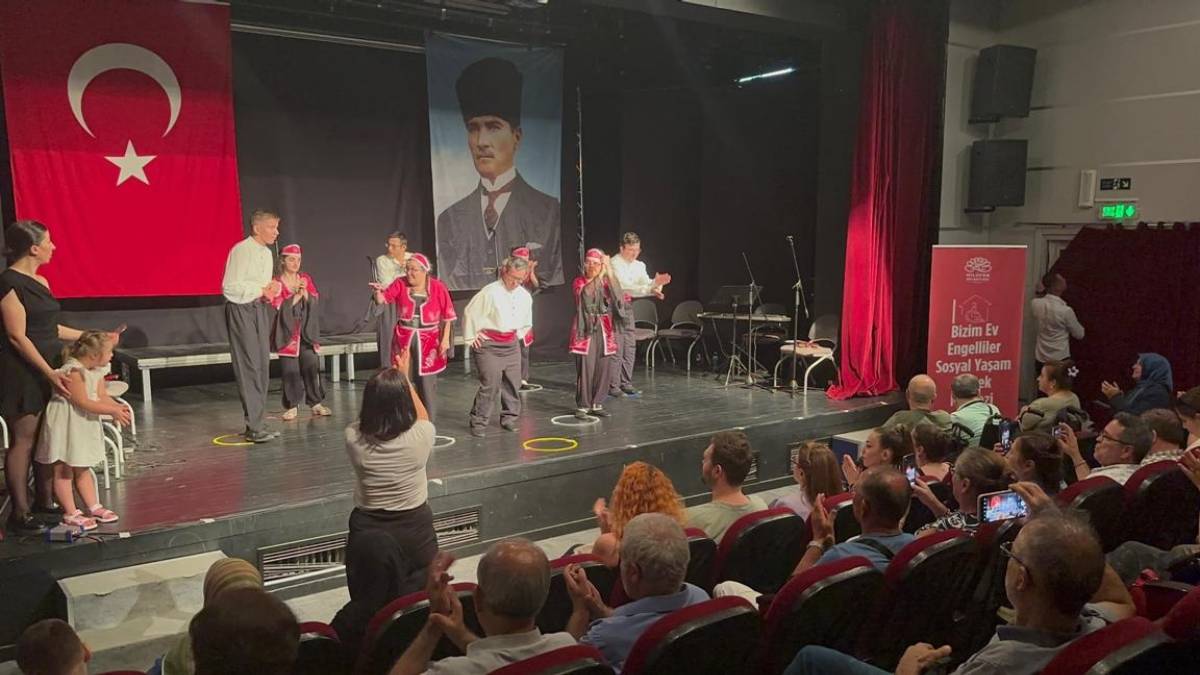 Bizim Ev katılımcılarından muhteşem konser