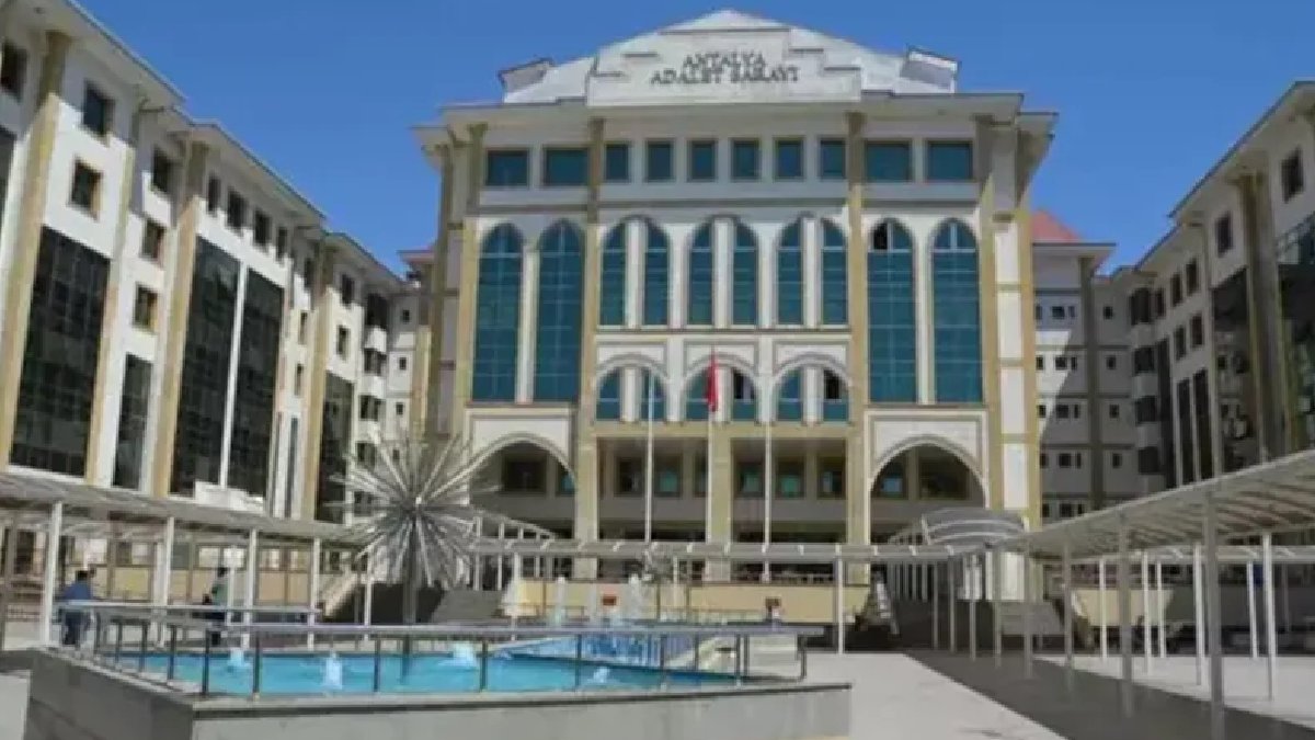 Antalya Adliyesi'nde rüşvet skandalı: 4 kişi cezaevine gönderildi
