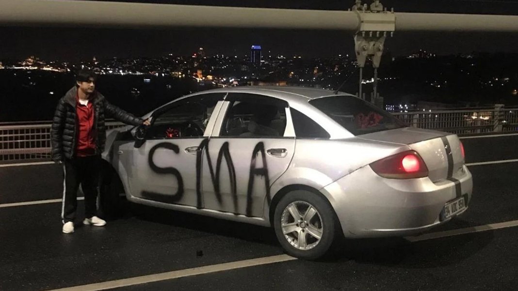 Köprüyü aracıyla kapatan kişinin ilk ifadesi ortaya çıktı