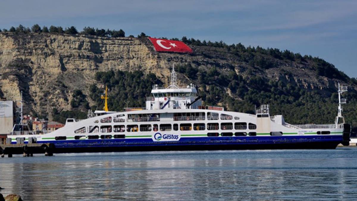 Gökçeada ve Bozcaada'ya ek feribot seferi kararı