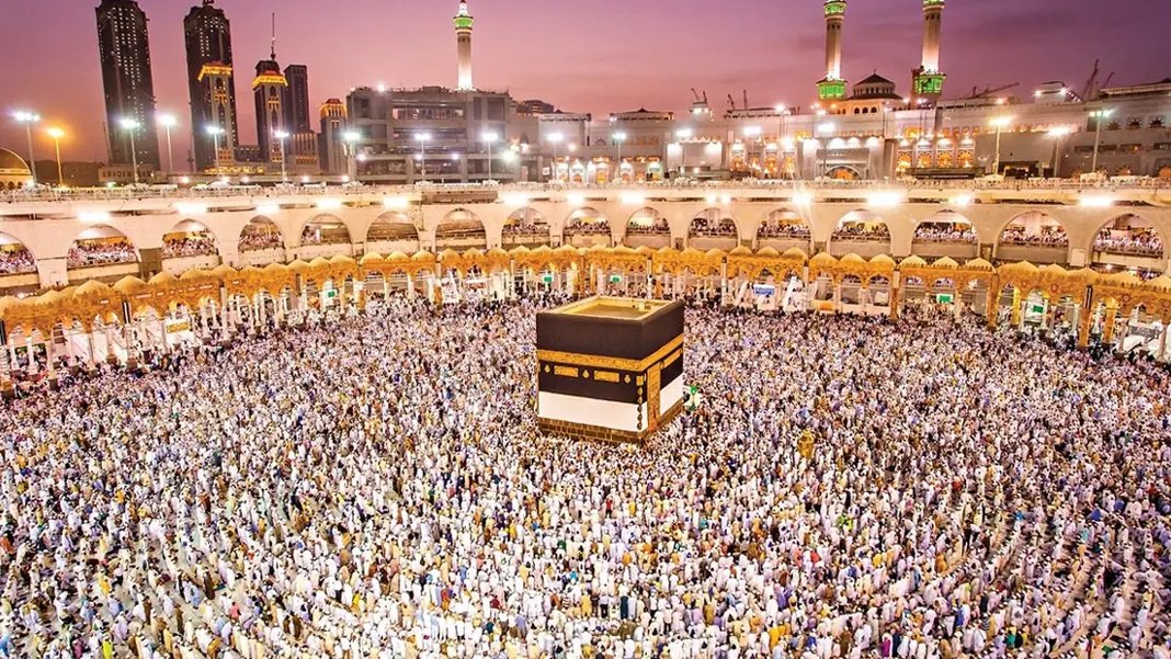 Hacda sıcak havalar faciaya sebep oldu: 14 kişi öldü 17 kişi kayıp