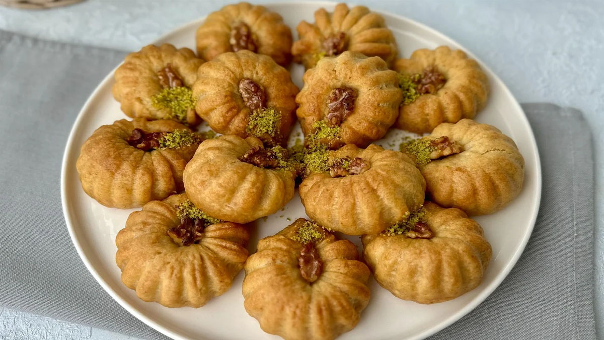 Yiyen her gün bayram olsun istiyor, tadan dilinden düşürmüyor! Pastaneye para dökmeyin, evi tatlıcıya çeviriyor