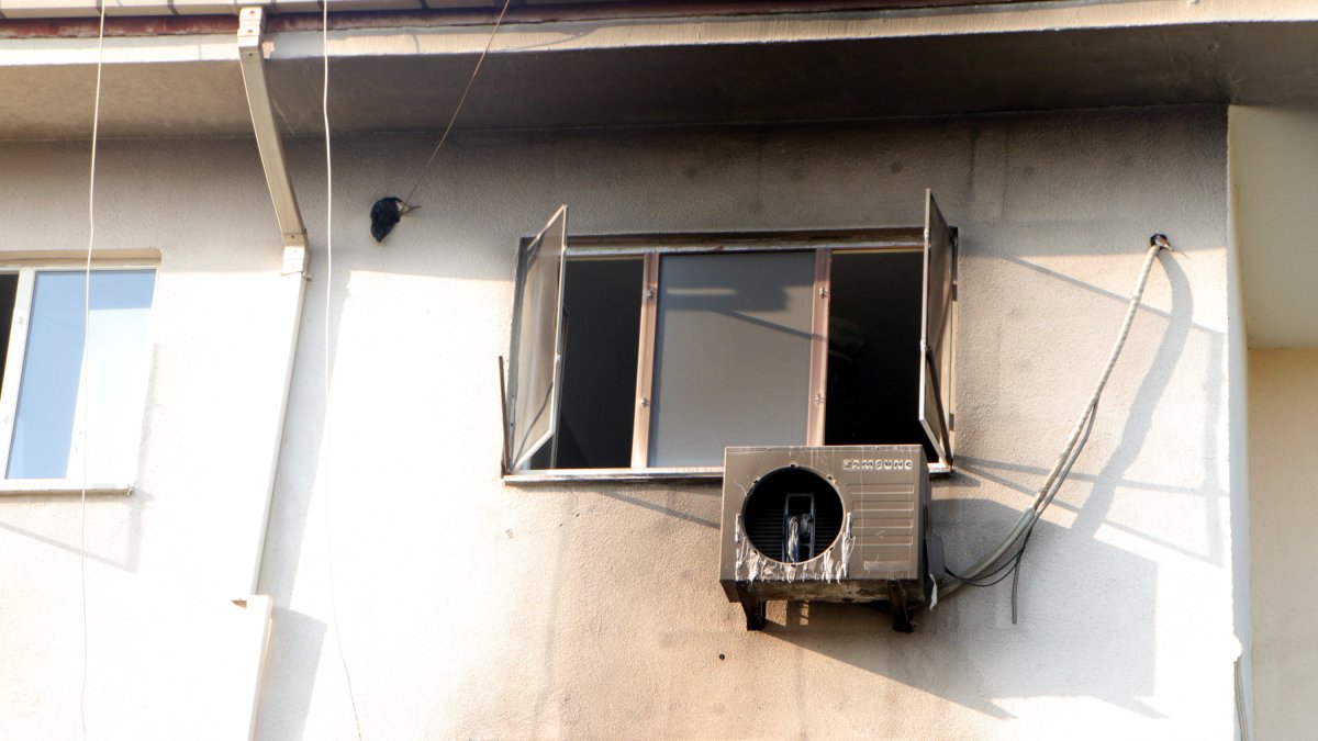 Adana'da yürek yakan olay: Anne ve oğlu yangında can verdi