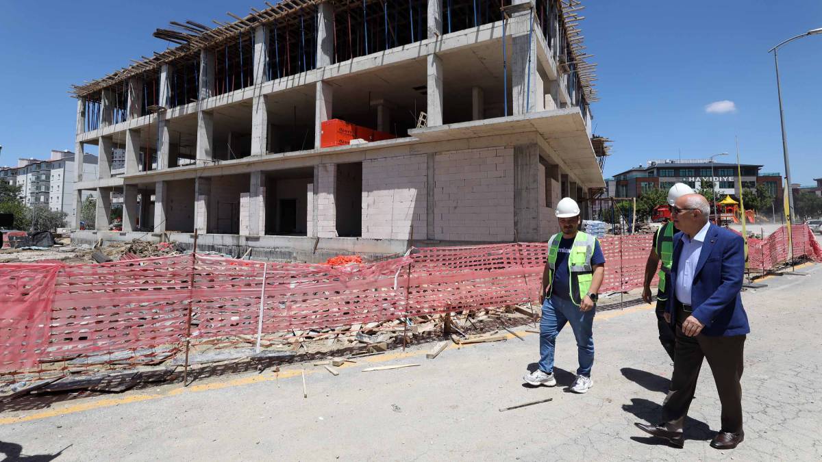 Alzheimer ve Yaşlı Yaşam Merkezi inşaatı yükseliyor