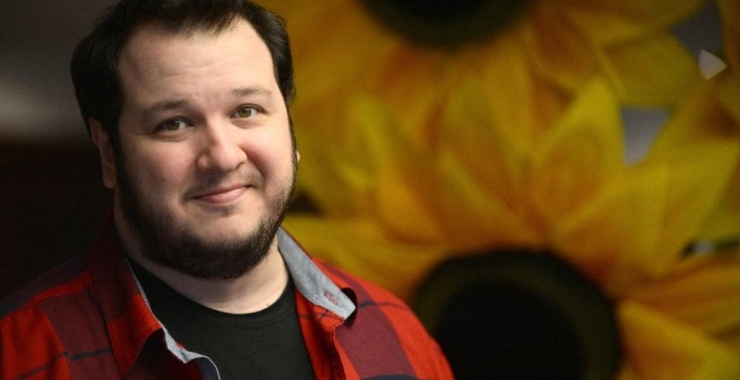 Şahan Gökbakar'dan 
Doğu Türkistan mesajı