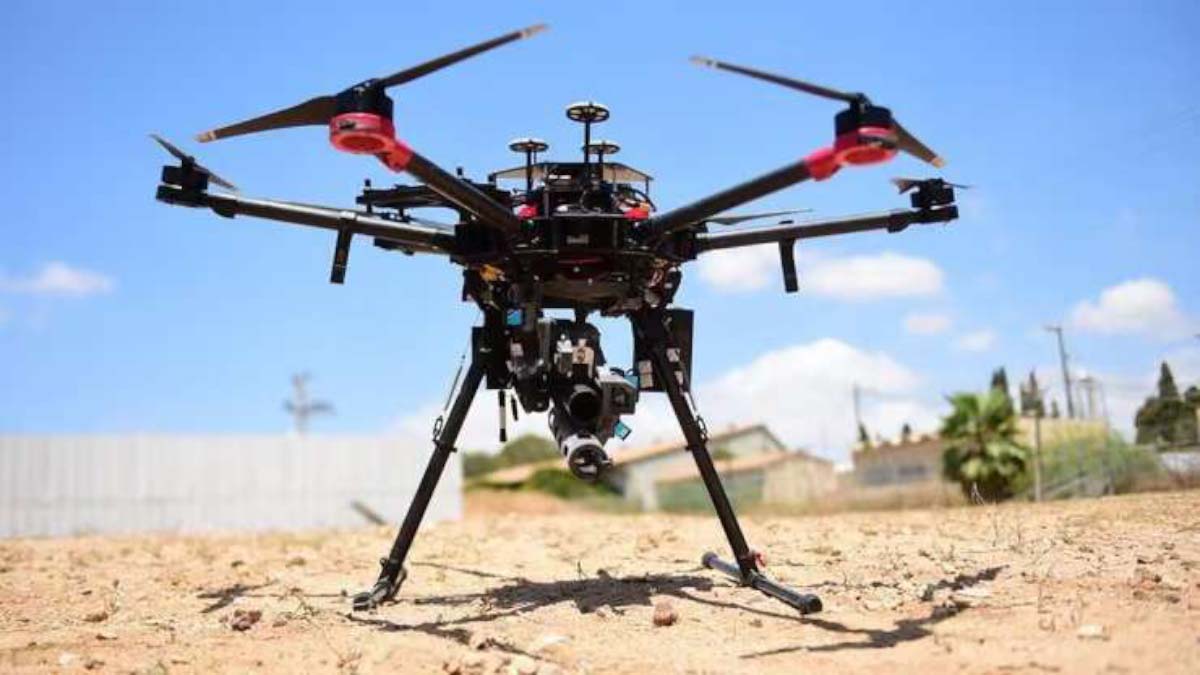 Quadcopter dronlar Gazze'de 'yürüyen herkesi acımasızca hedef alıyor'